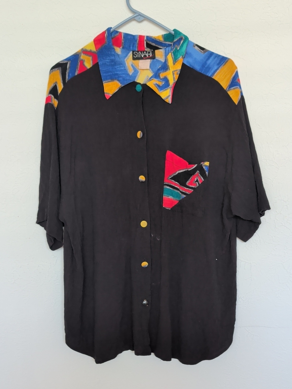 Vintage Black Short-Sleeve Shirt with Colorful Collar